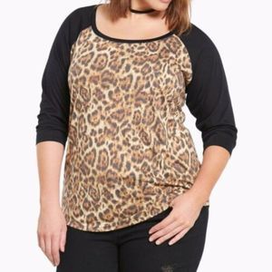 Torrid Raglan Animal Print Cheetah Tee Black  2